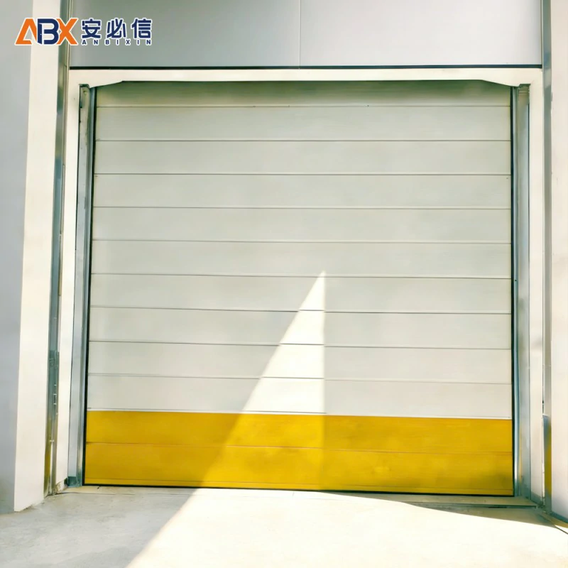 聊城翻板提升门